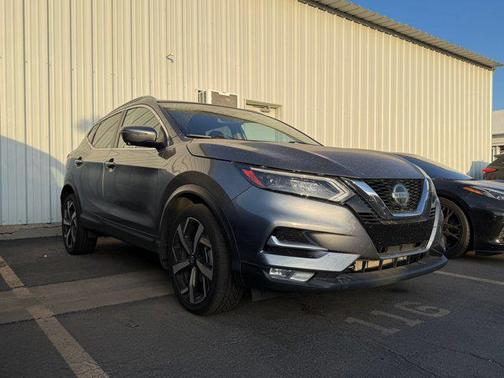 2022 Nissan Rogue Sport SL