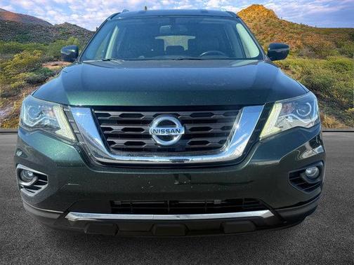 2020 Nissan Pathfinder SL 2WD