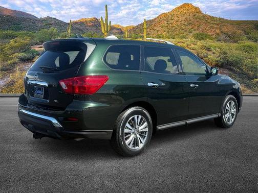 2020 Nissan Pathfinder SL 2WD