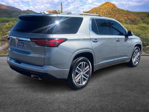 2023 Chevrolet Traverse High Country