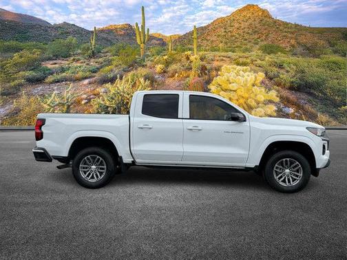 2025 Chevrolet Colorado LT