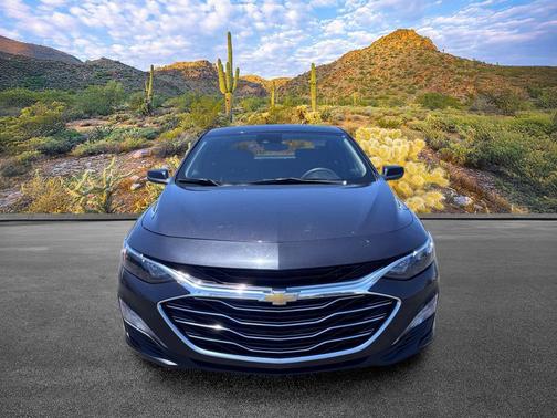 Dark Ash Metallic 2023 Chevrolet Malibu FWD 1LT