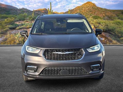 2021 Chrysler Pacifica Touring
