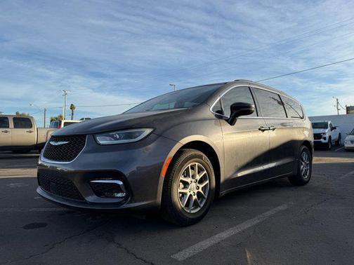 2021 Chrysler Pacifica Touring