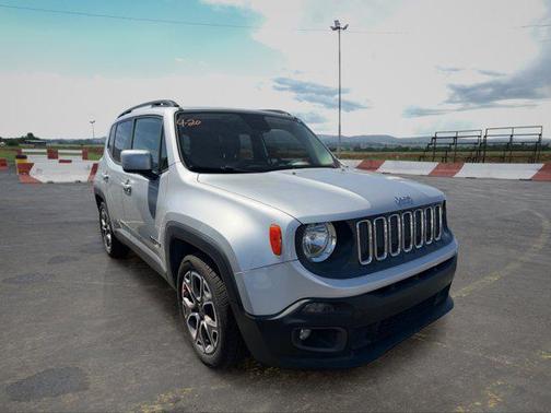 Glacier Metallic 2015 Jeep Renegade Latitude