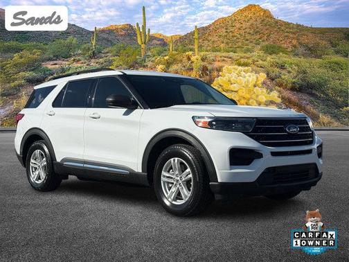 Oxford White 2022 Ford Explorer XLT