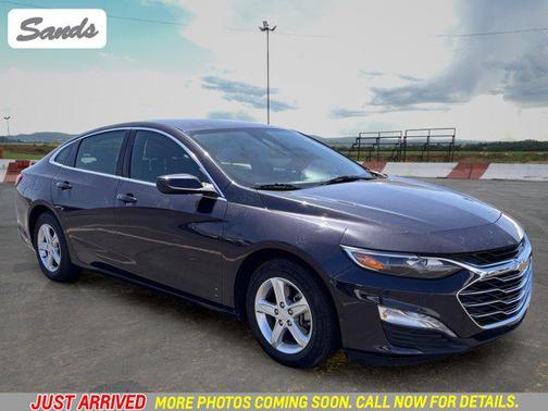 Dark Ash Metallic 2023 Chevrolet Malibu FWD 1LT