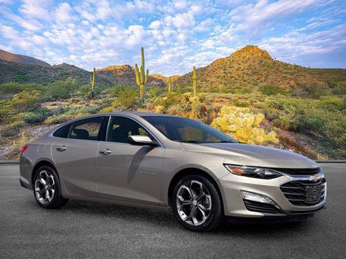 Mineral Gray Metallic 2023 Chevrolet Malibu FWD 1LT