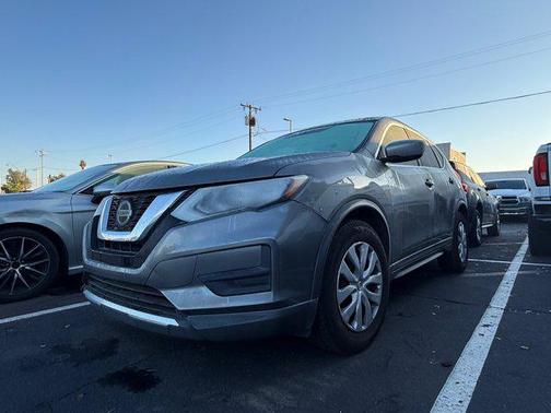 2018 Nissan Rogue S