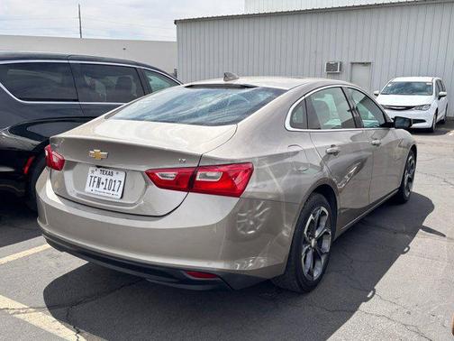 Mineral Gray Metallic 2023 Chevrolet Malibu FWD 1LT