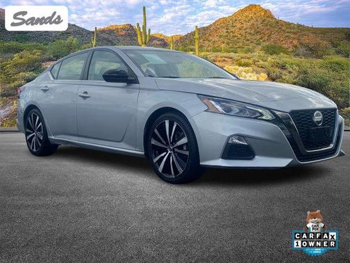 2021 Nissan Altima SR FWD