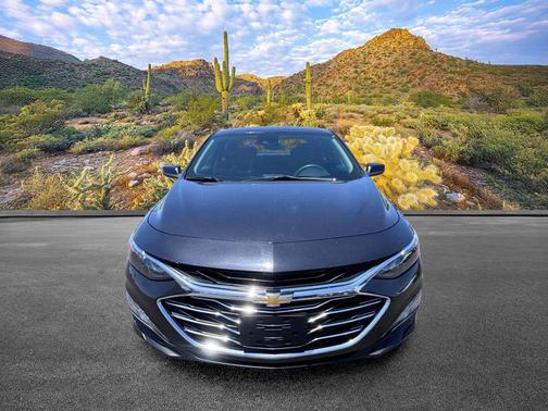 Dark Ash Metallic 2023 Chevrolet Malibu FWD 1LT