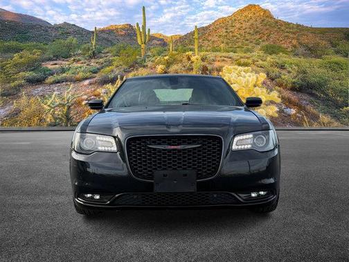 2022 Chrysler 300 S