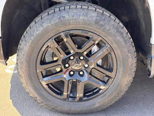 Slate Gray Metallic 2025 Chevrolet Silverado 1500 Custom Trail Boss