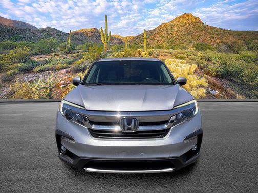 Lunar Silver Metallic 2020 Honda Pilot 2WD EX-L