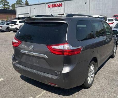 2015 Toyota Sienna XLE Premium