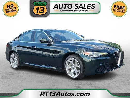 Verde Visconti Metallic 2020 Alfa Romeo Giulia Ti
