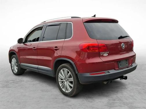 Wild Cherry Metallic - 2K2K 2016 Volkswagen Tiguan SE