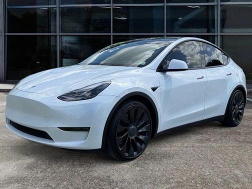 White 2022 Tesla Model Y Performance