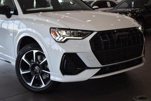 2025 Audi Q3 45 S line Premium Plus