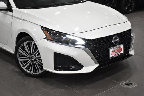 2024 Nissan Altima 2.5 SL