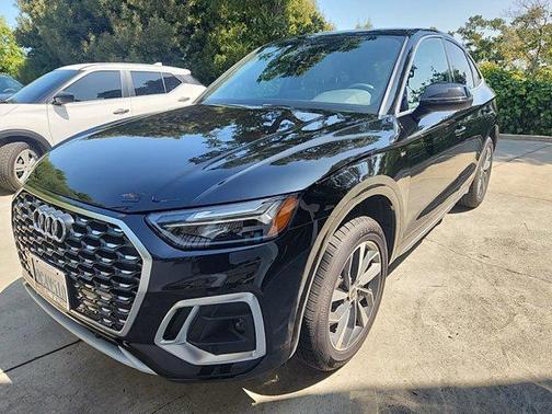 2022 Audi Q5 45 S line Premium Plus