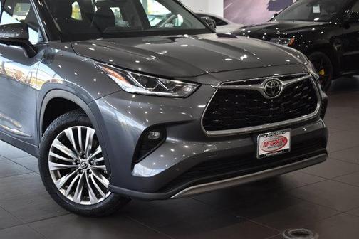 2024 Toyota Highlander Platinum
