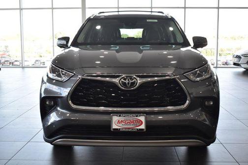 2024 Toyota Highlander Platinum