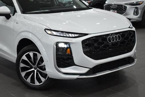 2026 Audi Q3 S line