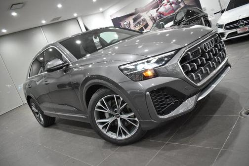 2026 Audi Q8 55 Premium Plus