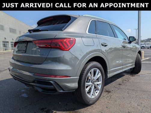 2022 Audi Q3 45 S line Premium Plus