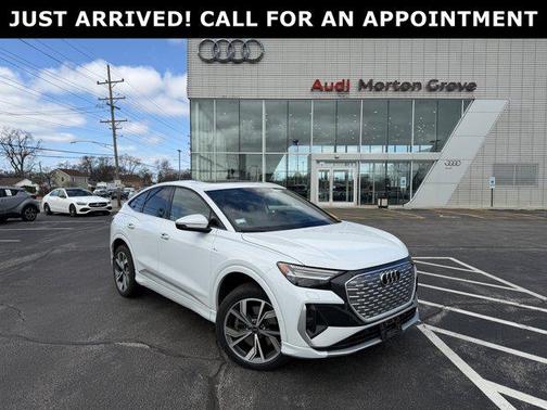 Glacier White Metallic 2023 Audi Q4 e-tron Prestige 50 quattro