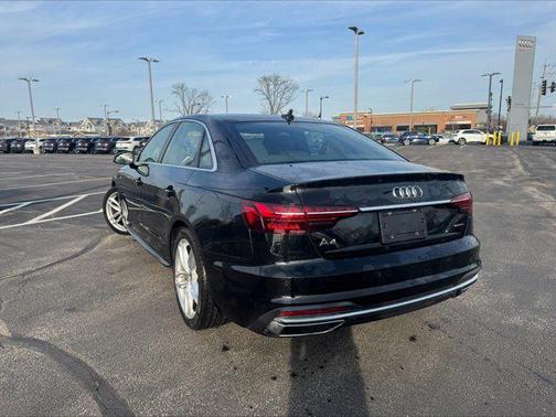 2023 Audi A4 45 S line Premium Plus