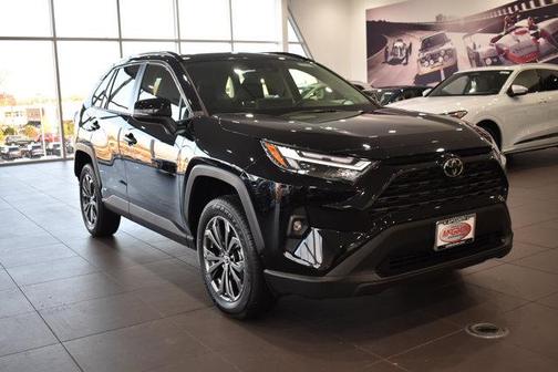 2025 Toyota RAV4 Hybrid XLE Premium