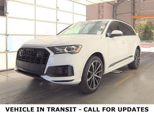 2022 Audi Q7 55 Premium Plus