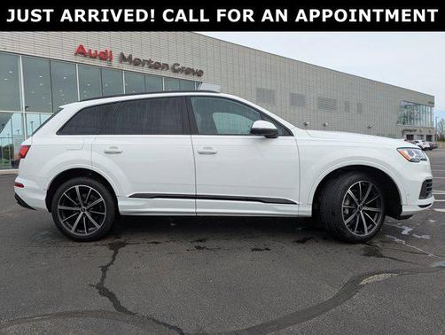 2022 Audi Q7 55 Premium Plus