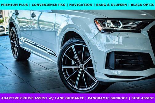 2022 Audi Q7 55 Premium Plus