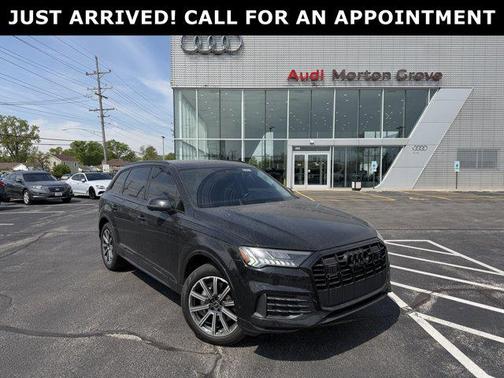 Mythos Black Metallic 2023 Audi Q7 45 Premium Plus