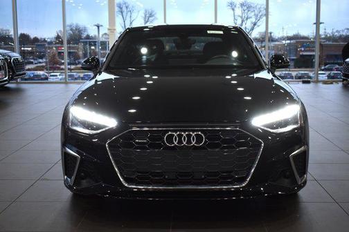 2023 Audi A4 45 S line Premium Plus