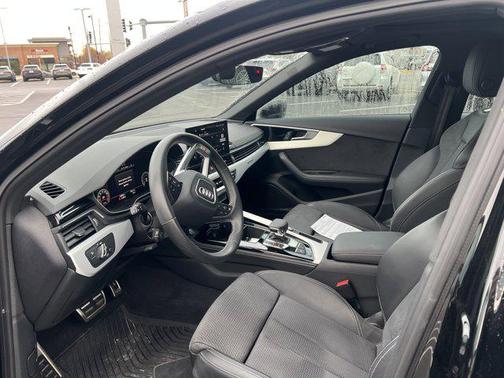 2023 Audi A4 45 S line Premium Plus