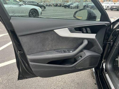 2023 Audi A4 45 S line Premium Plus