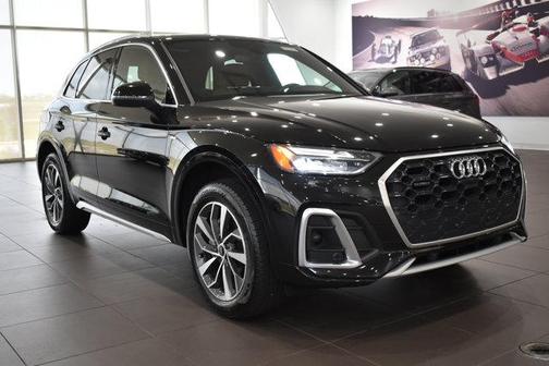 2022 Audi Q5 45 S line Premium Plus