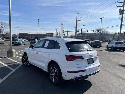 2023 Audi Q5 45 S line Premium Plus