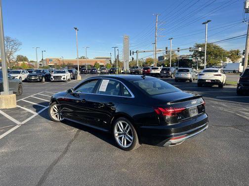 2023 Audi A4 45 S line Premium Plus