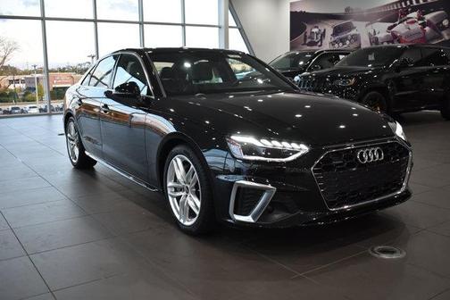 2023 Audi A4 45 S line Premium Plus