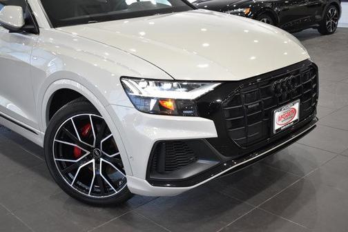 2023 Audi Q8 55 Premium Plus