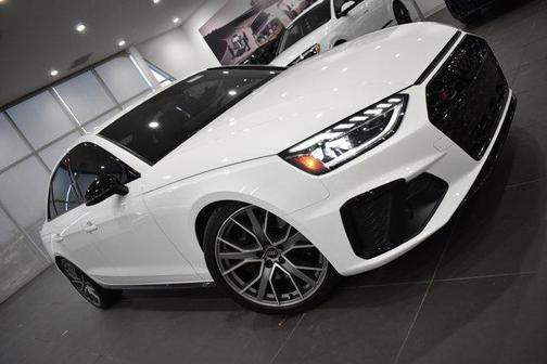 2023 Audi S4 Premium Plus TFSI quattro Tiptronic