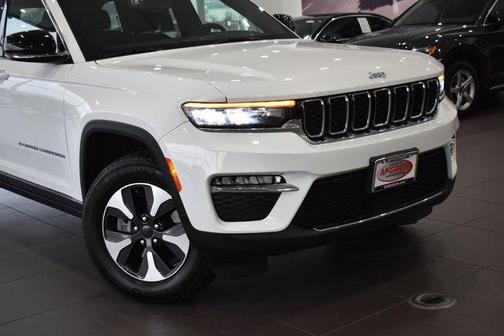 2024 Jeep Grand Cherokee 4xe Base