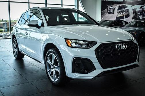 2025 Audi Q5 45 S line Premium