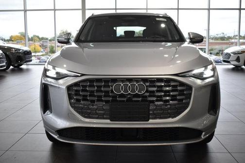 2025 Audi Q5 Premium